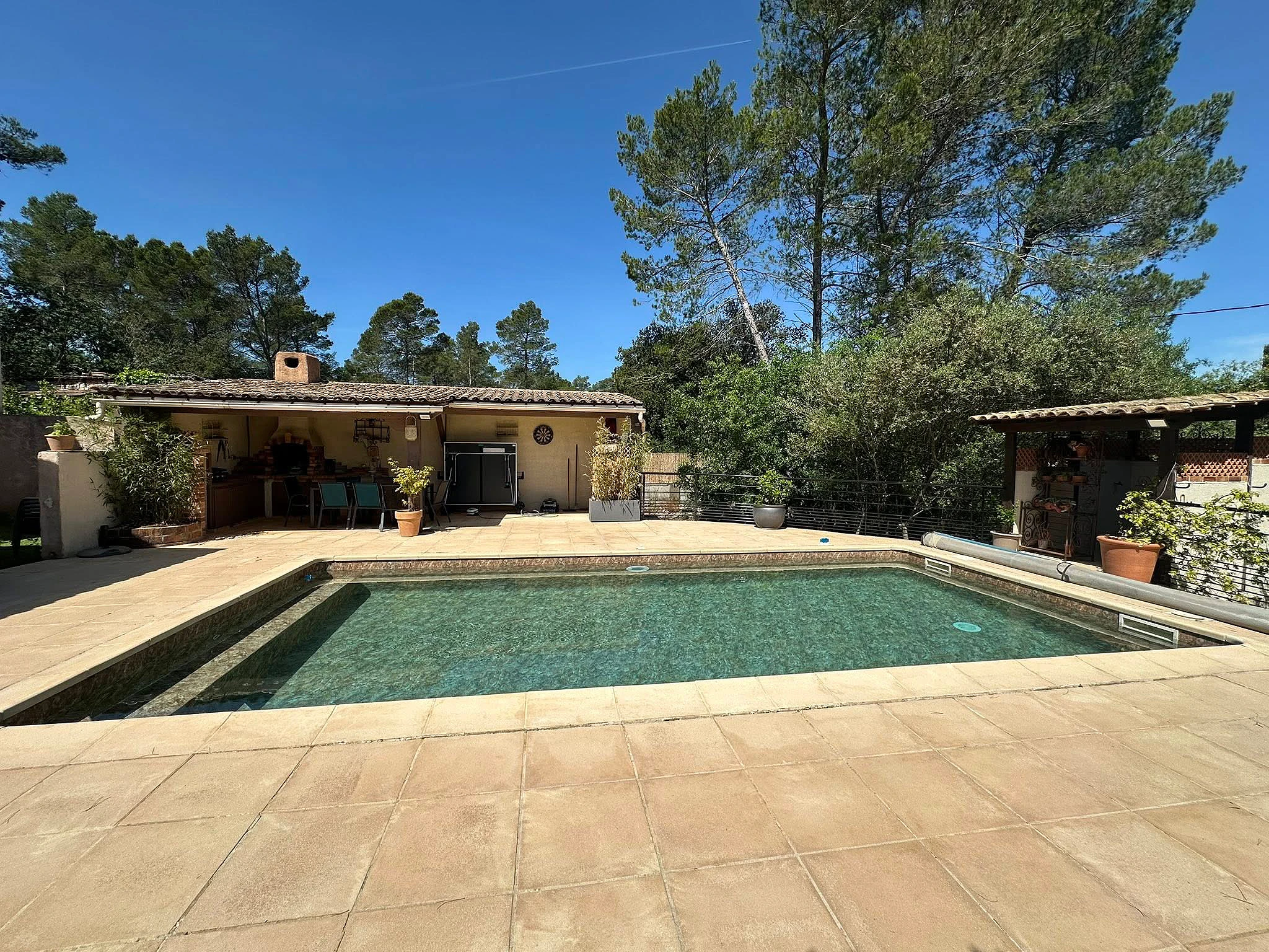 Piscine avec cadre métallique pour maison et jardin